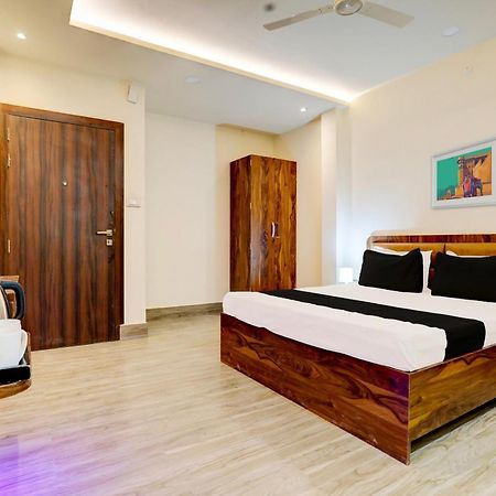 Hotel O Krishna Greens Канпур Екстериор снимка
